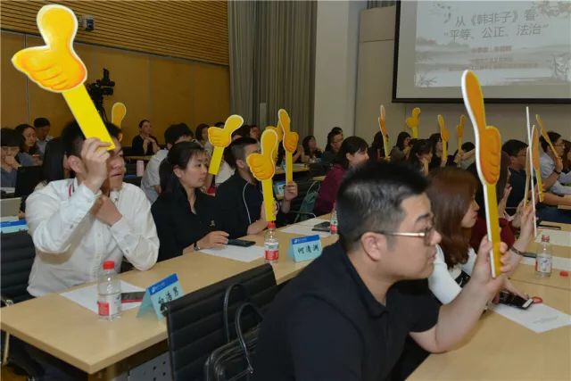 1528792033671452Eh38.png 3.png