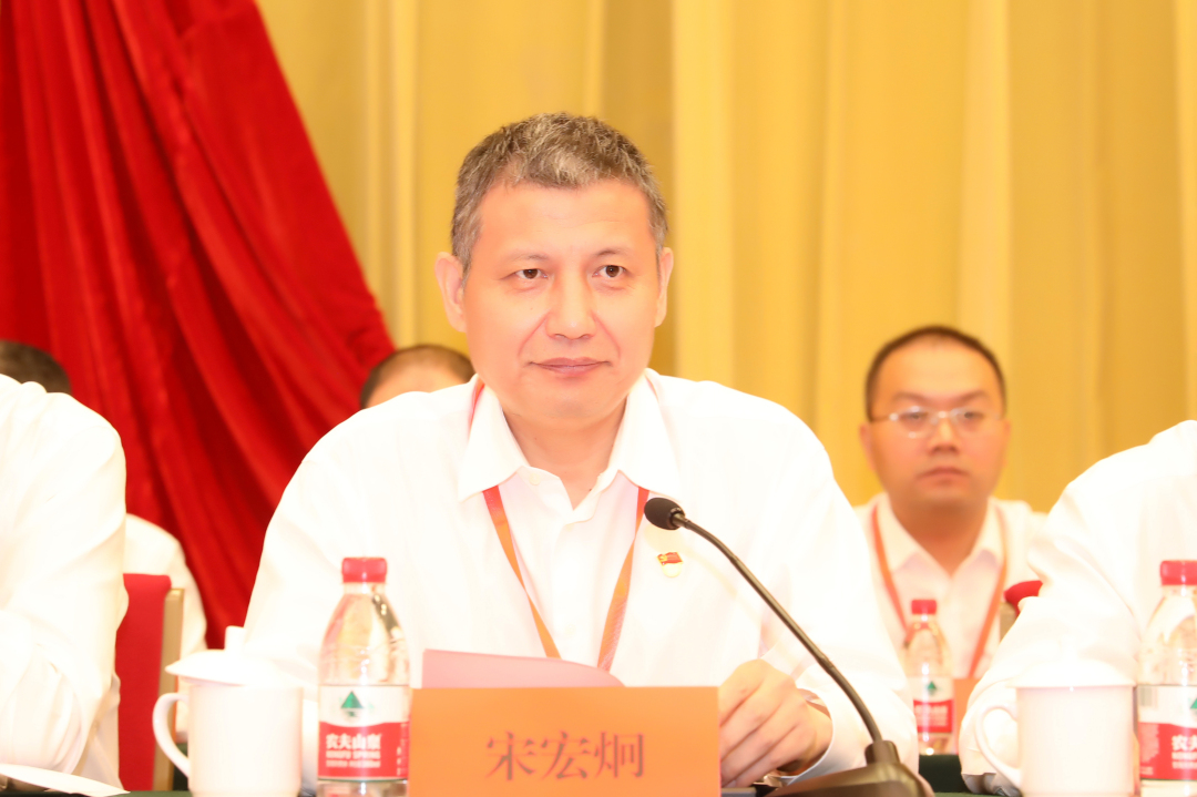 15620495827439207Em1.jpg 0B0A8575.jpg