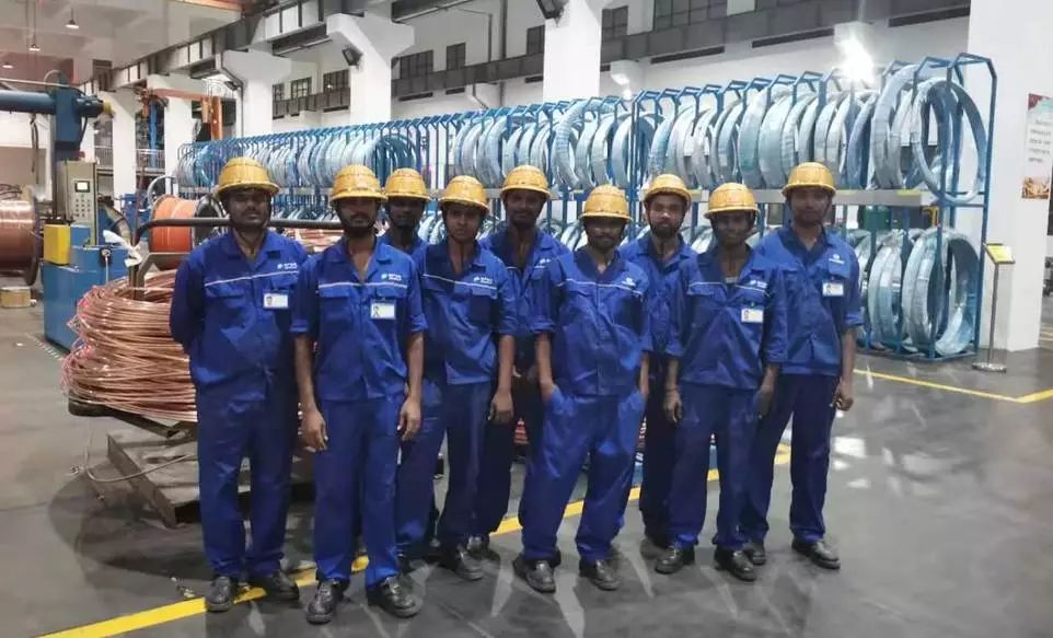 1571707996861354AMr1.jpg 1.jpg