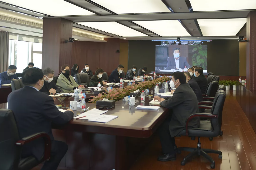 1582075001158158tESO.png 4.png